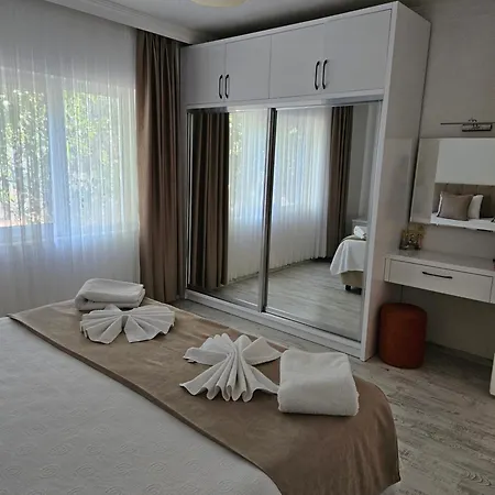 Tyana Home-2 Casa de Férias *